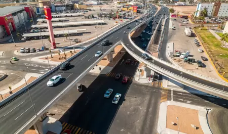 Distribuidor vial Lzaro Crdenas-Carranza en Mexicali