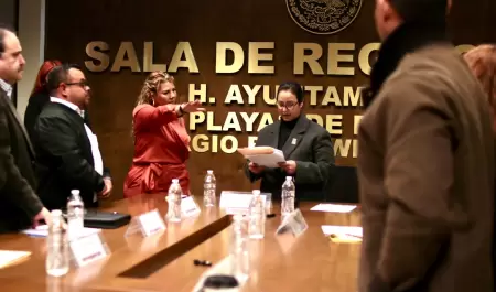 Presidenta Roco Adame toma protesta a nueva directora del DIF Rosarito