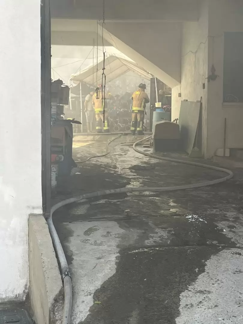 Adulto mayor fallece en incendio en Lomas del Pacfico