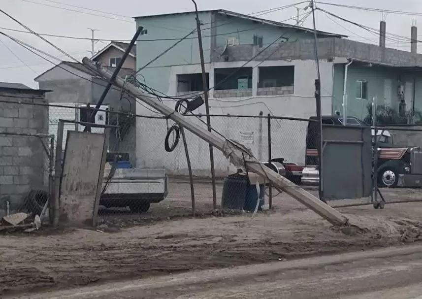 Vecinos denuncian congestionamiento en avenida Del Espigal