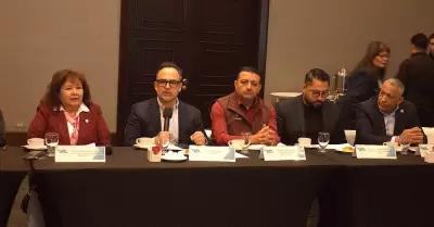 Reconocen calidad productiva del sector pesquero y acucola