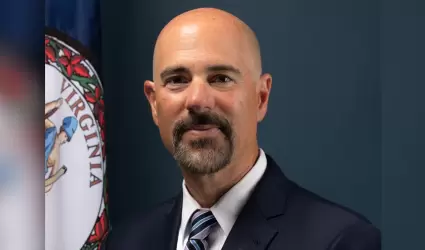 Terrance C. Cole, director de la DEA