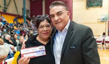 Anuncia doctor Ruiz Uribe aumento de apoyos de Pensi�n Adulto Mayor con liderazg