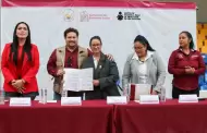 Entrega presidenta Roco Adame certificados de primaria y secundaria a travs de la campaa "Nos Toca Estudiar" con INEA