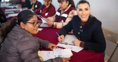 Programas "Con Corazn para el Agua" e "Ilumina Tu Da"