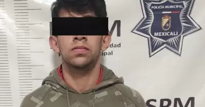 Joven es detenido por portacin de arma prohibida en Praderas del Sol