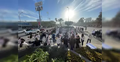 Maestros se movilizan contra iniciativa de reforma a la Ley del Issste