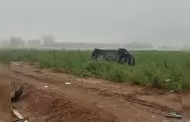 Vehculo se vuelca en carretera a La Bufadora; conductor abandona la unidad