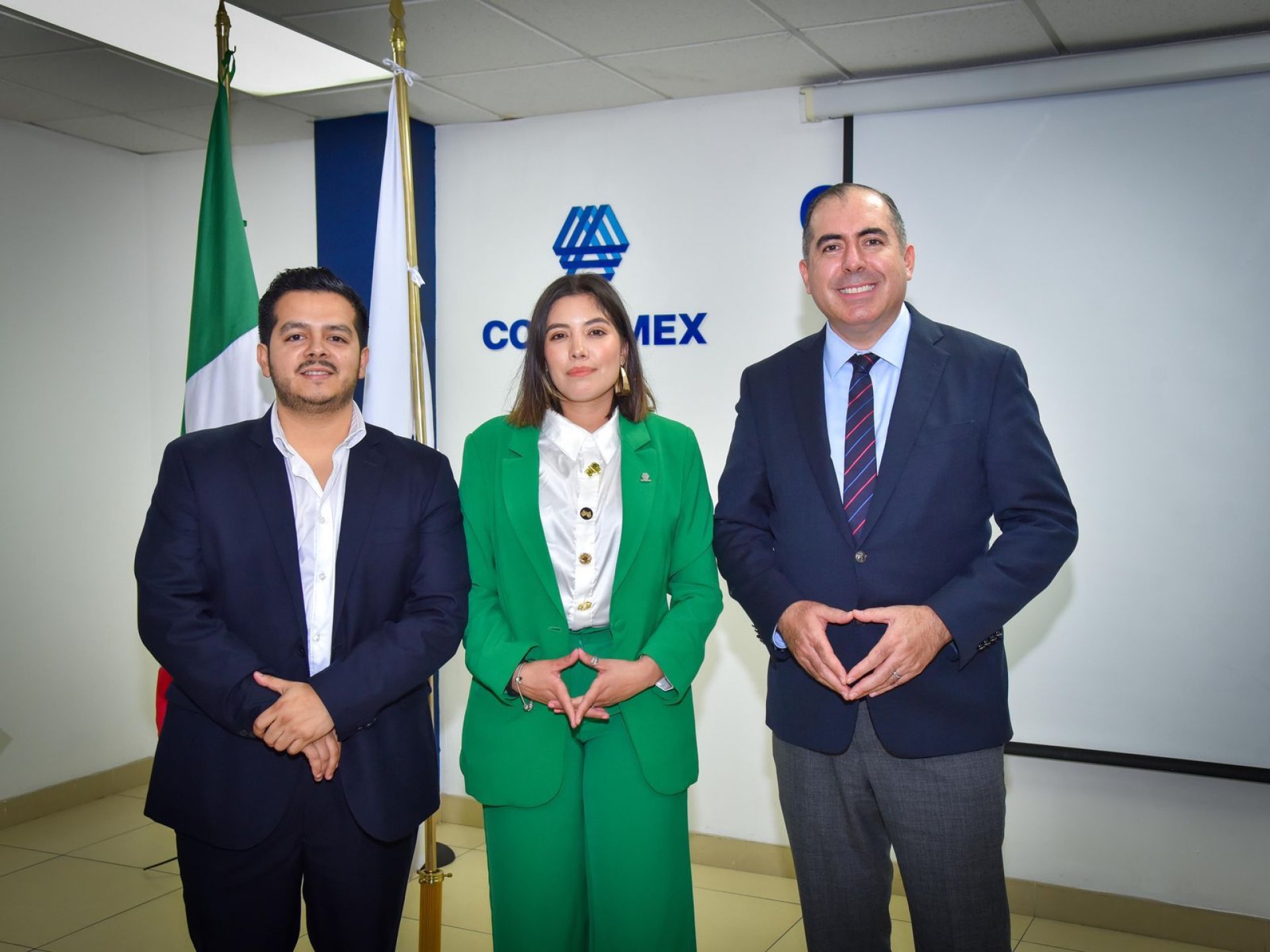 Giovanna Bazán Gómez llanos se convierte en la primera mujer presidenta