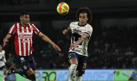 Partido entre Pumas y Chivas