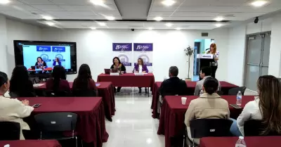 Ciclo de conferencias en el marco del 8M