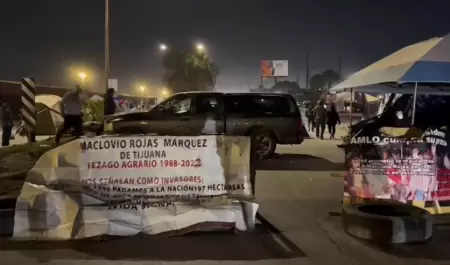 Residentes del Maclovio vuelven a bloquear acceso a la carretera Aeropuerto