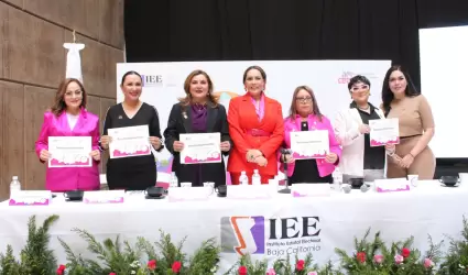 Encuentro estatal de la Red de Mujeres Electas en Baja California