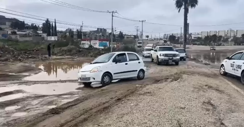 Vecinos exigen a autoridades rehabiliten el bulevar Tercer Ayuntamiento; ha sido intransitable por 10 aos, denuncian