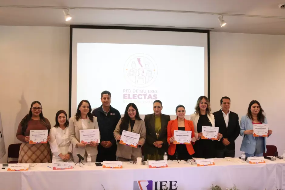 Encuentro estatal de la Red de Mujeres Electas en Baja California