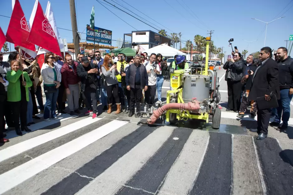 Banderazo de arranque de obra de regeneracin urbana en Bulevar Popotla