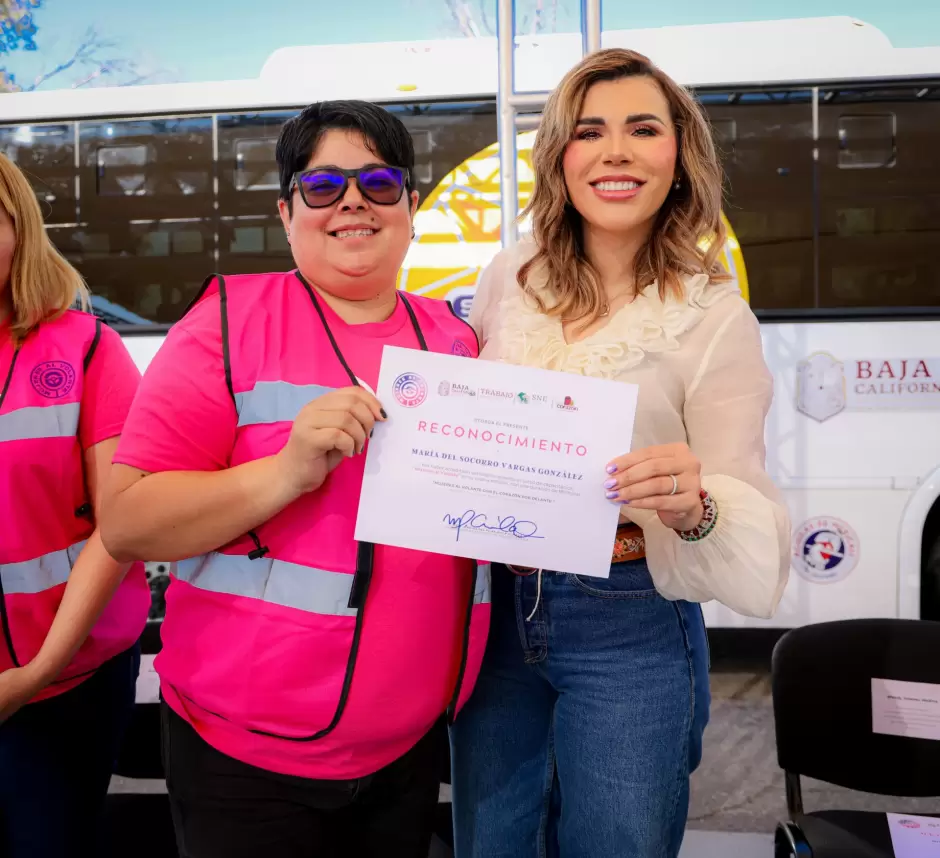 "Mujeres al Volante"