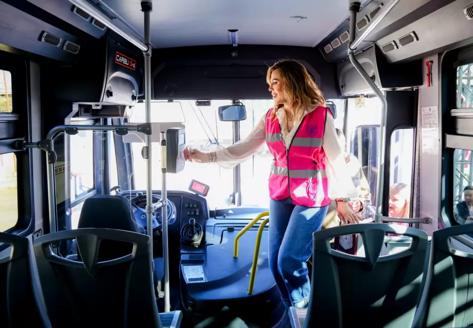 "Mujeres al Volante"