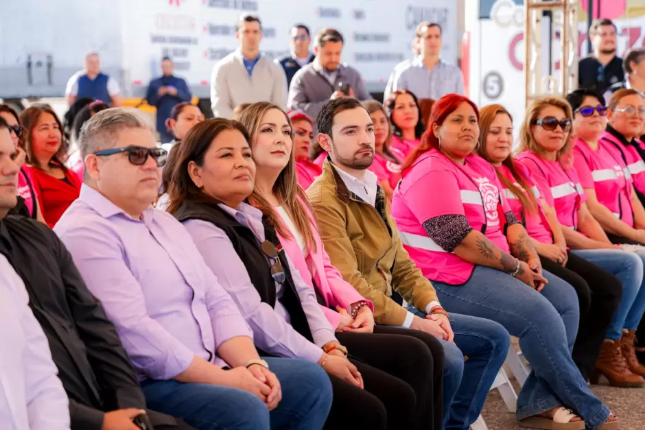 "Mujeres al Volante"