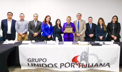 Reunin con grupo "Unidos por Tijuana"