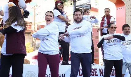 Clase Nacional de Boxeo por la paz y contra las adicciones