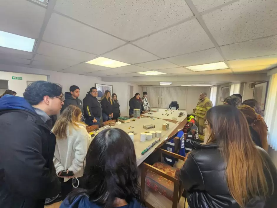 Preparan a estudiantes de criminalstica para el anlisis de incendios