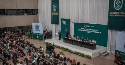 Comisarios Sociales Honorarios de Sindicatura Procuradora