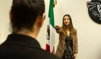 Toma de protesta a presidenta de Patronato DIF Rosarito