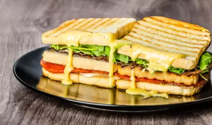 Día Mundial del Sándwich Mixto