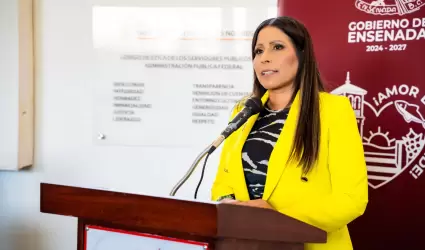 Alcaldesa Claudia Agatn Muiz