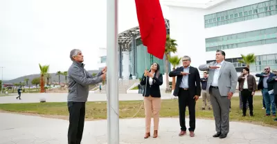 Izamiento de Bandera