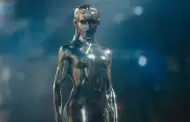 As luce Julia Garner como Silver Surfer en "Los 4 Fantsticos"