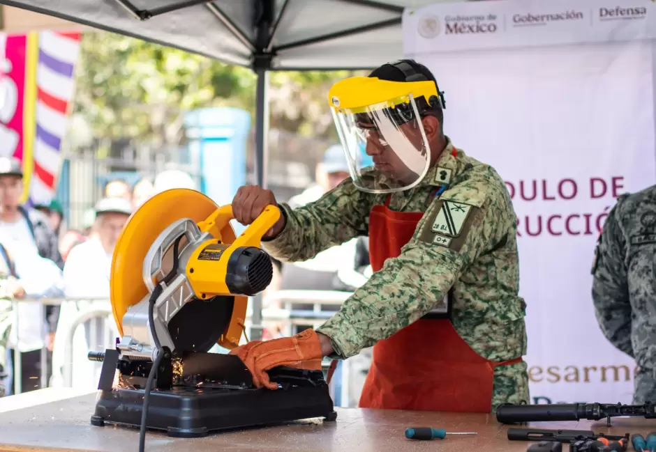 Campaa de canje de armas de fuego y juguetes blicos 'S al Desarme, S a la Paz'