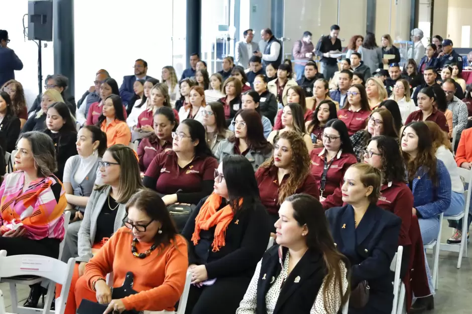 Certifican a personal de primer contacto en atencin a mujeres vctimas de violencia