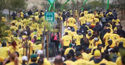 Corre de Amarillo en Parque Esperanto