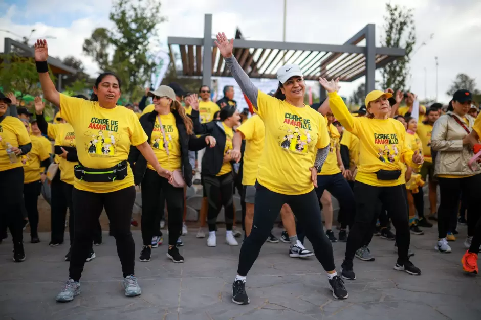 Corre de Amarillo en Parque Esperanto