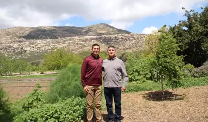 Tecate y Bacalar sellan histrica alianza de hermanamiento para impulsar el turi