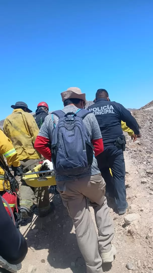 Rescate de menor lesionado en el cerro "Ciempis"