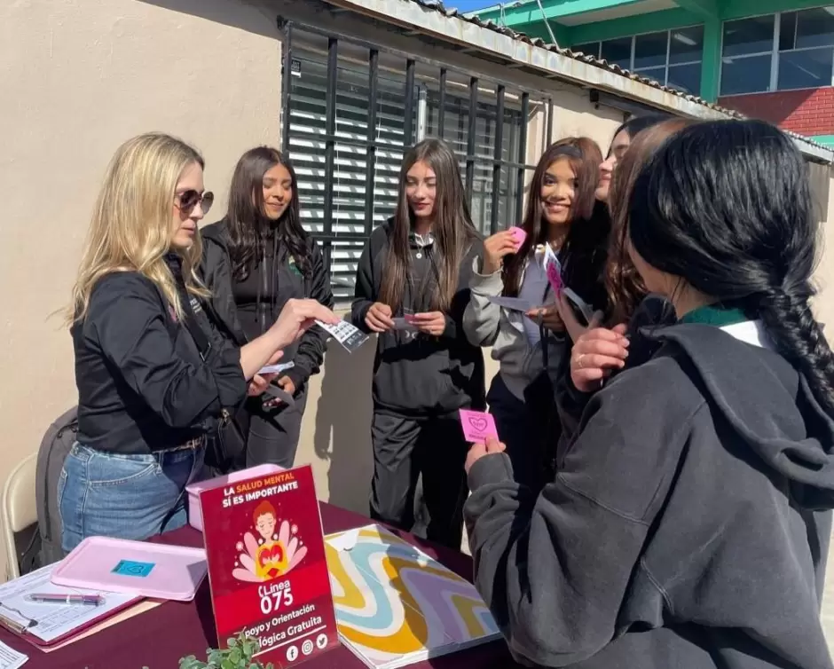 Fortalecen salud mental de 30 mil estudiantes contra el acoso escolar