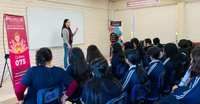 Fortalecen salud mental de 30 mil estudiantes contra el acoso escolar