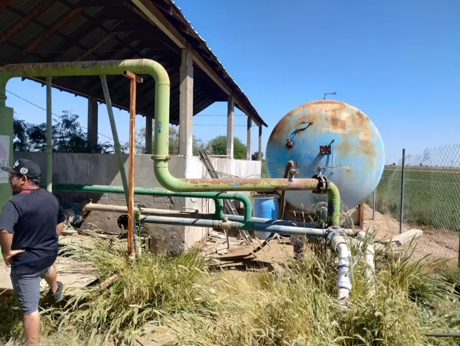 Asesora tcnica a comits de agua en ejidos Saltillo y Mxico