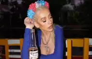 VIDEO �Con mariachi y cerveza! Christina Aguilera visita Xochimilco