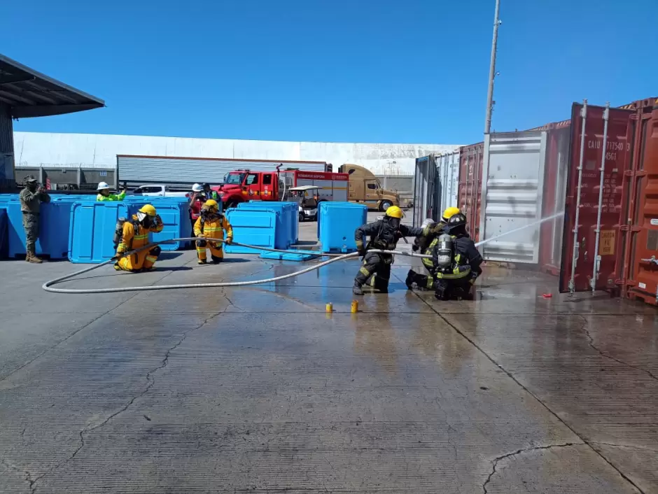 Ejercicio de Proteccin Martima Portuaria en Ensenada