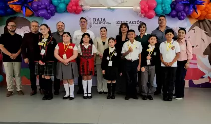 Ni�as y Ni�os Funcionarios 2025