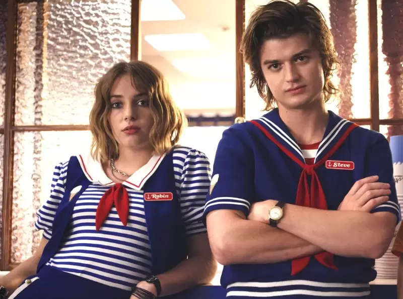 Maya Hawke, hija de Uma Thurman, en la serie 'Stranger Things'.