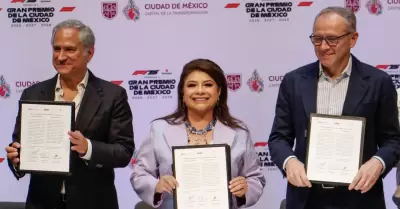 Firma de convenio para el Gran Premio de México de la F1