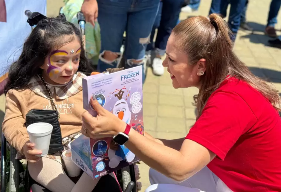 Celebra DIF Tijuana a nias y nios con discapacidad