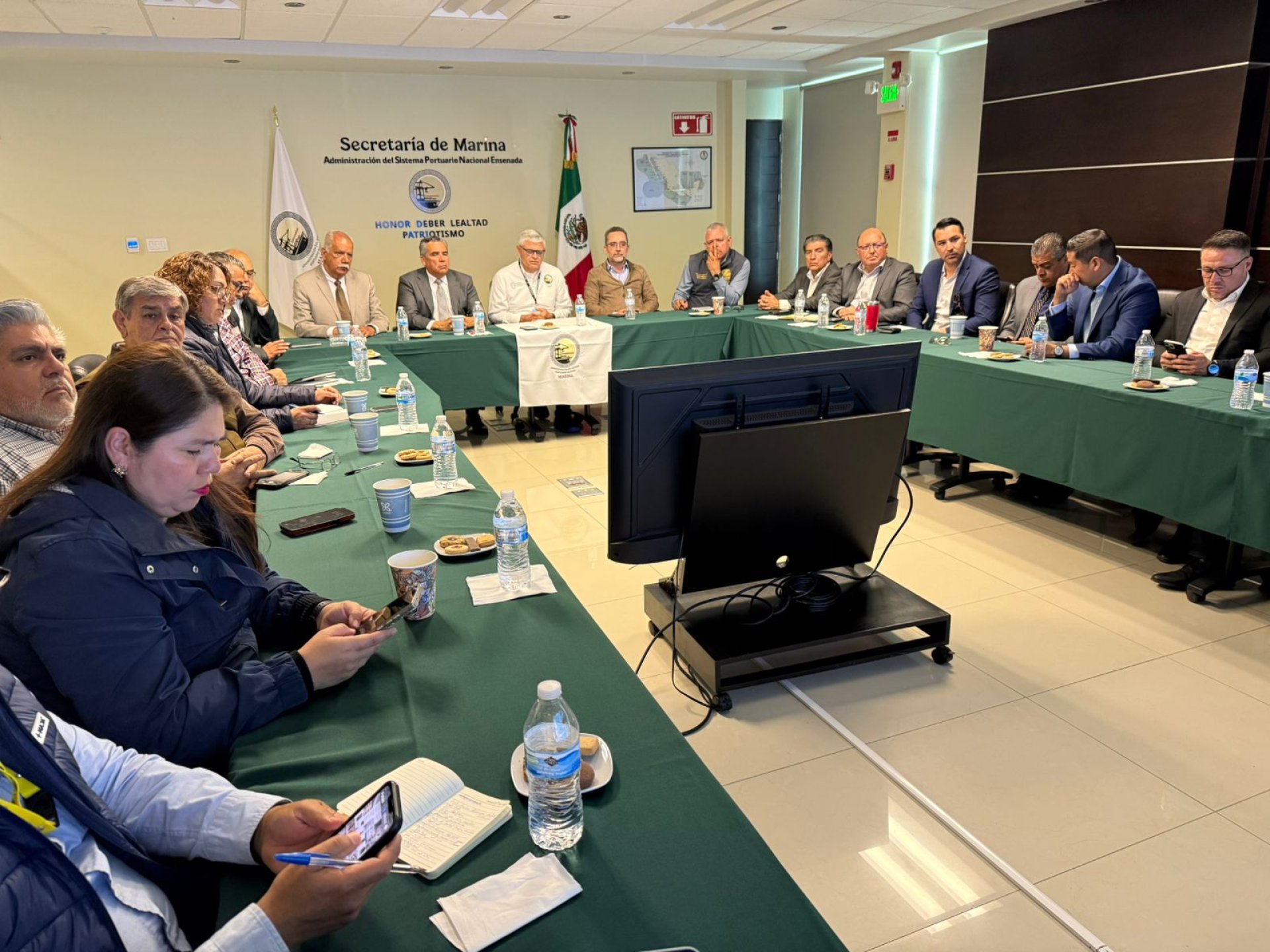 Activará economía de Ensenada inversión en el puerto - Uniradio Informa ...