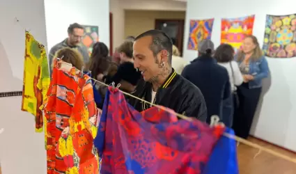 Muestra "Micras Expandidas" paisajes ocultos en la microbiologa