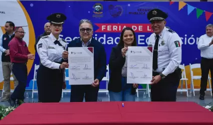 Feria de Seguridad y Educacin en Ensenada